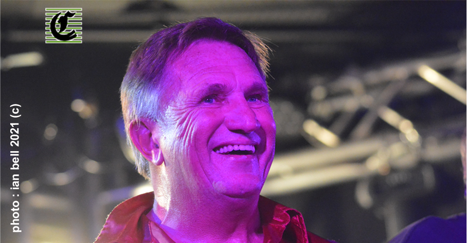 Frankie J Holden