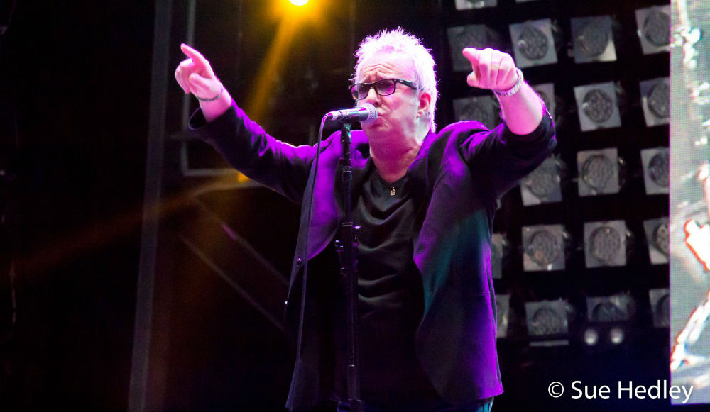 Swanee Rocks The Stage And The Crowd At The Clipsal 500 – Live Music Review