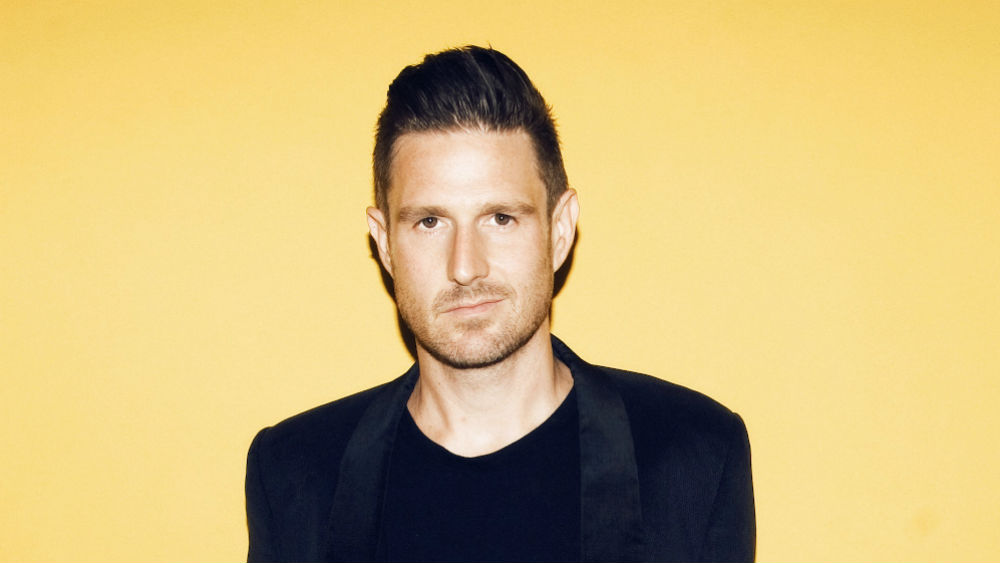 Wil Anderson Yellow - Adelaide Fringe 2015 - The Clothesline