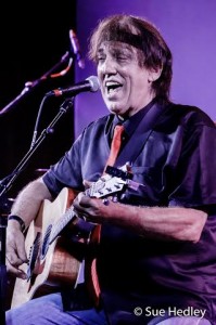 Jon English Laughing at The Gov - Image by Sue Hedley - The Clothesline