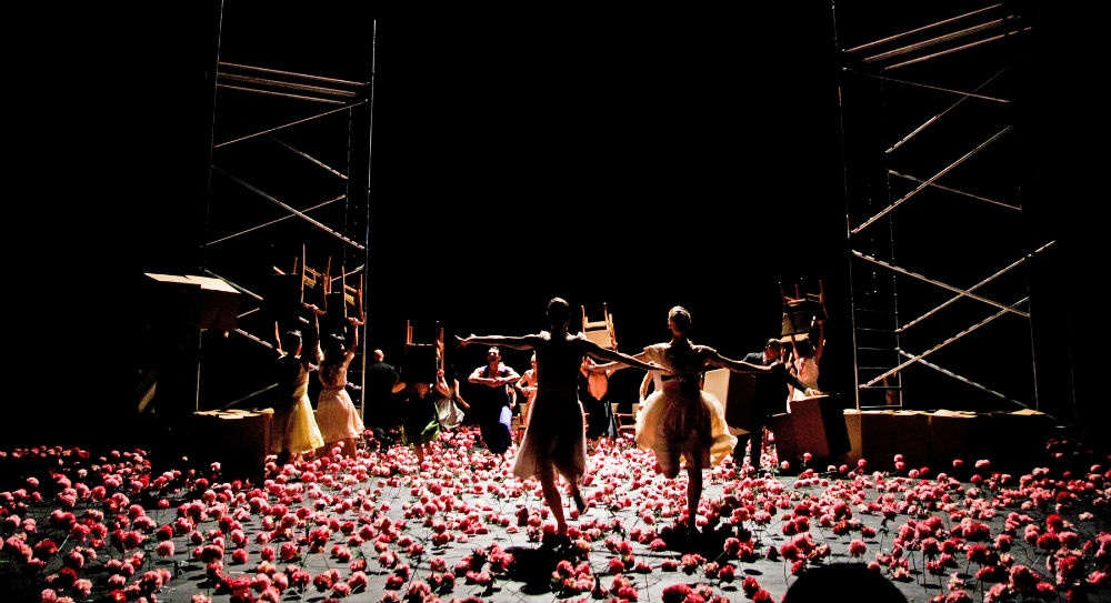 Nelken (Carnations): Dance, Theatre and Observance Of The Human Condition @ Festival Theatre – Adelaide Festival Review