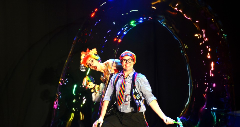 Bubble Show With Dr Bubble And Milkshake: Because Life Is Full Of Bubble Situations! ~ Adelaide Fringe 2020 Review   